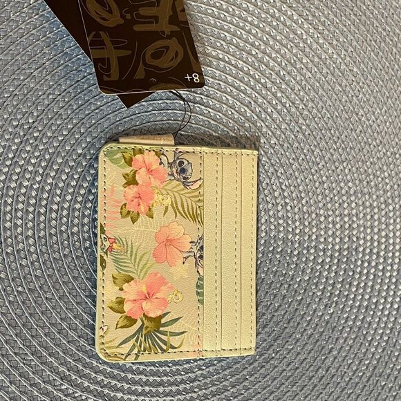 Loungefly Disney Lilo and Stitch Tropical Friends Cardholder NWT - Picture 4 of 4